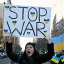 Demonstrantin gegen den Krieg in der Ukraine in New York 