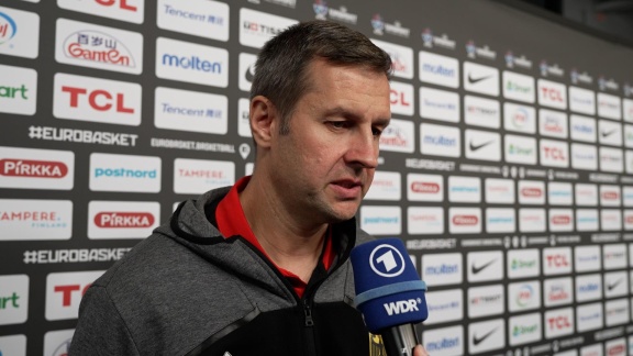 Sportschau - Dbb-coach Ibrahimagic - 'mannschaft Versteht Sich Auf Und Neben Dem Platz'