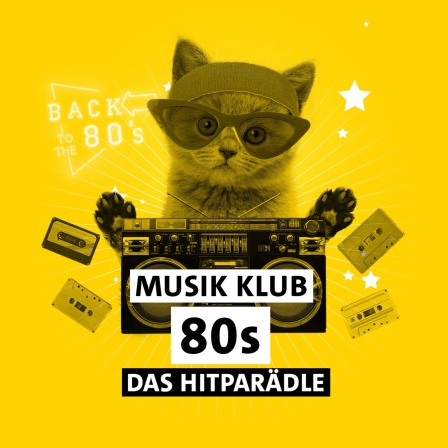 Die Zeichnung eines Kätzchens mit Brille, Radio und Musikkassetten vor gelbem Hintergrund mit Schriftzug &#034;Musik Klub 80s - Das Hitparädle&#034;