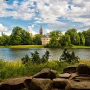 Wörlitz - Schloss und Kirche am See