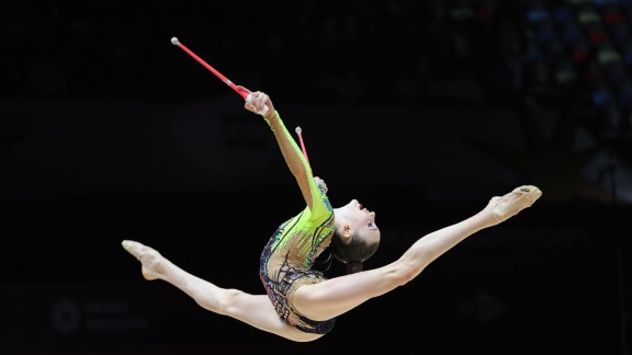 Sportschau - Sportgymnastin Varfolomeev Souverän Zum Titel