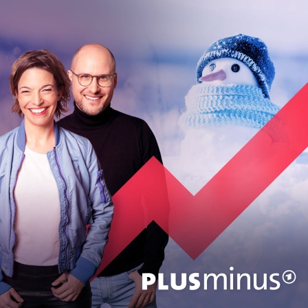 Auf dem Bild sind Anna Planken und David Ahlf vor einem Schneemann zu sehen. Der Plusminus Podcast ist in der Winterpause. Ab 8. Januar sind wir mit neuen Folgen zurück. Hier könnt ihr einen Weihnachts- und Neujahrsgruß von Anna und David hören. Habt ihr ein Thema, das wir unbedingt mal besprechen sollten? Dann schreibt uns an: plusminuspodcast@ard.de