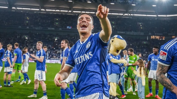 Sportschau Bundesliga - Schalke Holt Big Points Im Abstiegskampf
