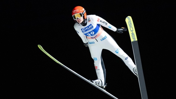Sportschau Wintersport - Skispringen Der Frauen In Zao - Der 2. Durchgang