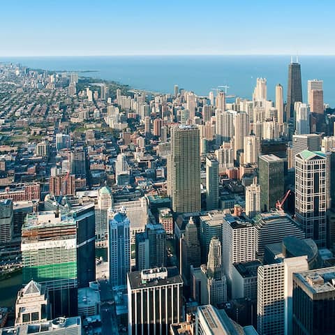 Blick auf die Skyline von Chicago (Foto: imago images / Shotshop)