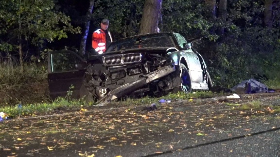 Brisant - Deutschland: Herbst-wetter Sorgt Für Zahlreiche Unfälle Auf Den Straßen
