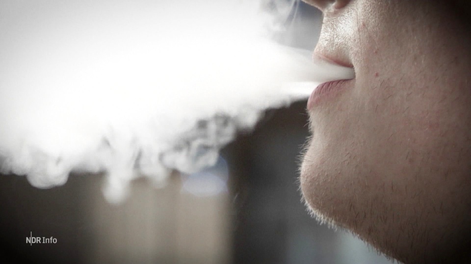 elfbar elfa master akku Polizei warnt vor "Baller-Liquid"-Droge: "Extrem gefhrlich"