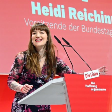 Die Linke Vorsitzende Heidi Reichinnek spricht auf dem Bundesparteitag der Partei Die Linke in Chemnitz.