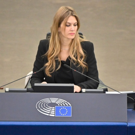 Eva Kaili bei einer Plenartagung zum Ergebnis des EU-China-Gipfels im Plenarsaal des Europäischen Parlaments