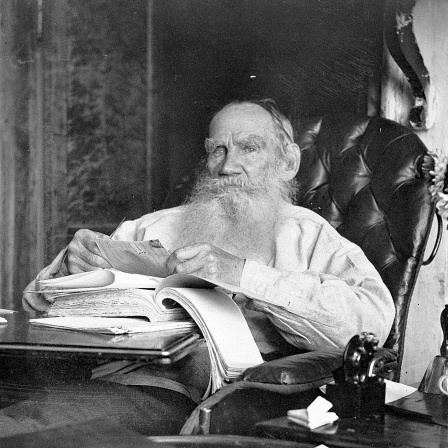 Fotografie des Schriftstellers Leo Tolstoi an seinem 80. Geburtstag