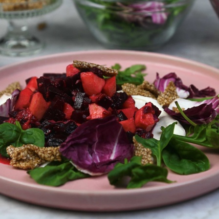 Rote Beete-Salat mit Himbeeren, Zimt und Apfel