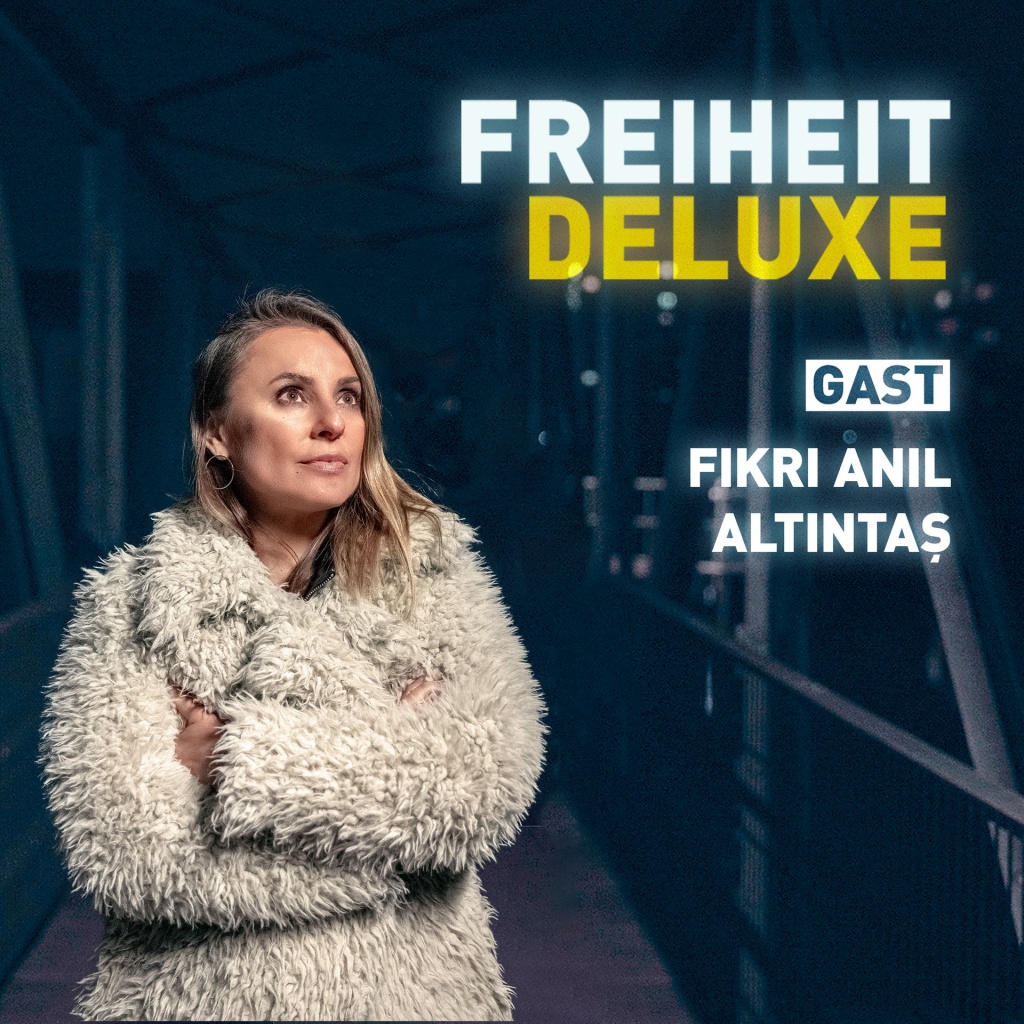 Podcast: Fikri Anıl Altıntaş – „Es ist nicht sexy, mit Männern zu arbeiten“