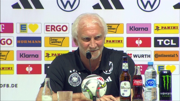 Sportschau - Völler über Woltemade - 'ganz Große Karriere Vor Sich'