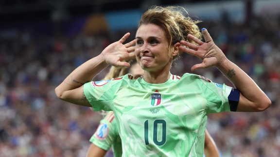 Coverbild Deutschland / Giulia Gwinn