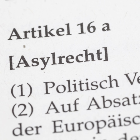 Artikel 16a Grundgesetz: Asylrecht