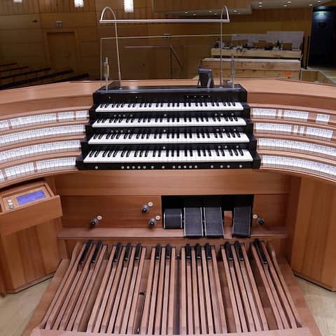 Neue Orgel der Würzburger Musikhochschule