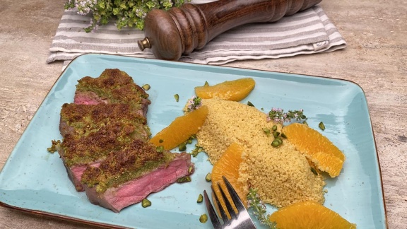Ard-buffet - Minutensteaks Mit Pistazienkruste