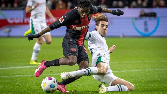 Sportschau Bundesliga - Kampfstarke Gladbacher Holen Punkt In Leverkusen