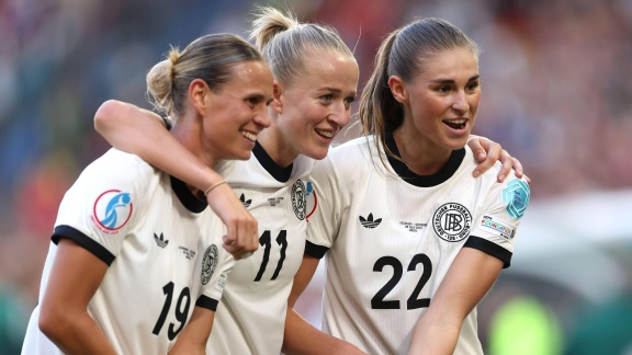 Coverbild Deutschland / Giulia Gwinn