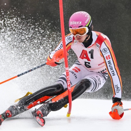 Linus Straßer in beim Slalom in Kitzbühel