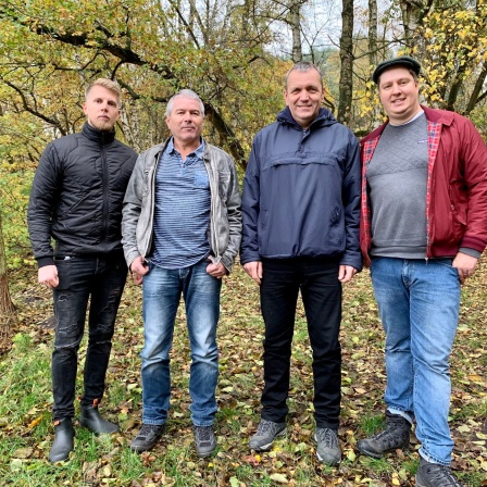 Die Forellenbarsch-Talkrunde von Angebissen: Tim Ackermann(ganz links), Christian Wolter, Lars Dettman, Eric Mickan(ganz rechts)(Bild: rbb/F.Rößler)