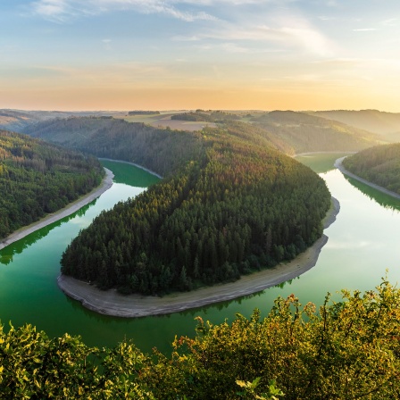 Saaleschleife bei Ziegenrück im Sonnenuntergang