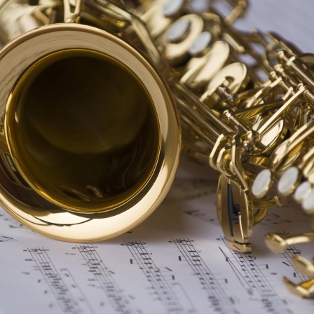 Saxophon auf Noten