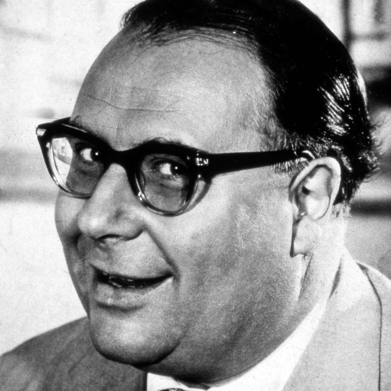 radioWissen · Heinz Erhardt Was bin ich für ein Schelm! · Podcast in