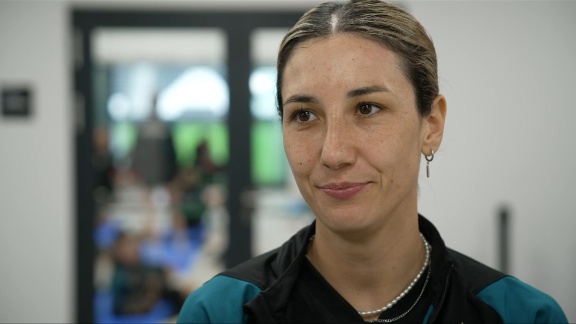 Sportschau - Sara Doorsoun über österreichs Stärken - 'körperliche Präsenz'