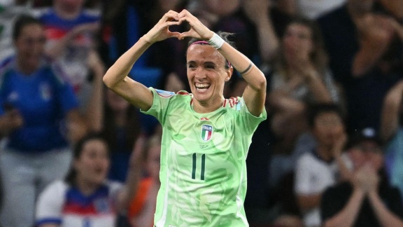 Coverbild Deutschland / Giulia Gwinn