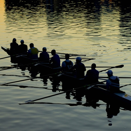 Ruderer auf dem Wasser