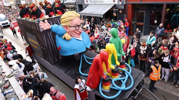Karneval - Rosenmontagszug Köln 2024: Höhepunkte