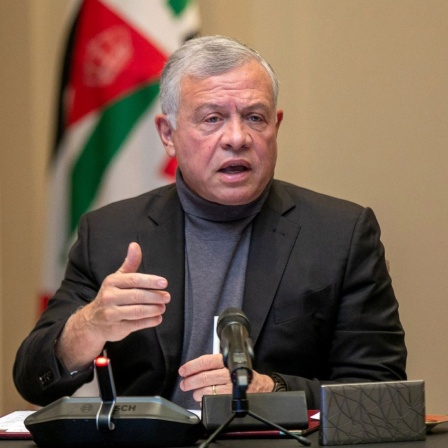 Jordanien: Jordaniens König Abdullah II. nimmt an einer Regierungssitzung in der Hauptstadt Amman teil