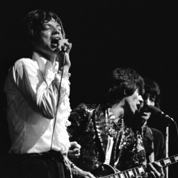 Die Rolling Stones 1967 bei einem Auftritt in Paris