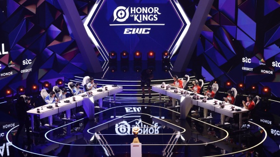 Sportschau - Die E-sports-weltmeisterschaft In Riad