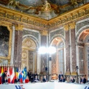 Frankreich, Versailles: Die Staats- und Regierungschefs der Europäischen Union EU kommen im Schloss von Versailles bei einer informellen zweitägigen Tagung zur ersten Arbeitssitzung zusammen.