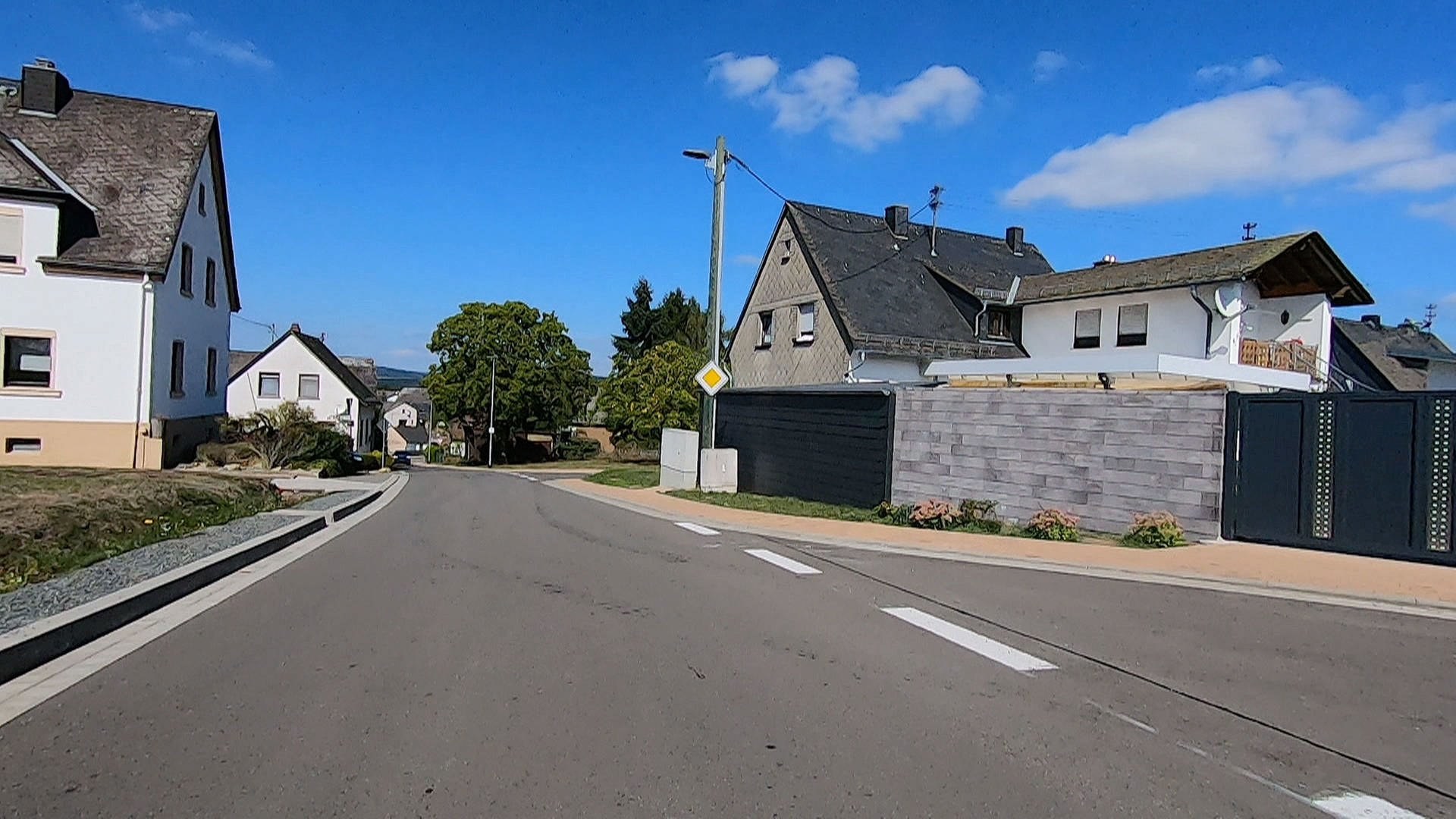 Landesschau Rheinland-Pfalz: Die Sonnenberger Straße In Oberbrombach ...