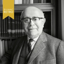 Der deutsche Philosoph und Soziologe Theodor W. Adorno (Theodor Ludwig Wiesengrund) im Institut für Sozialforschung an der Universität Frankfurt am 31. Januar 1969.