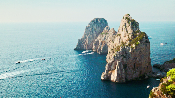 Wer Weiß Denn Sowas? - Was Ist Auf Der Italienischen Insel Capri Verboten.