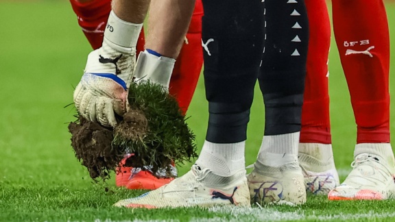 Sportschau - österreich Gewinnt Skurriles Spiel Gegen Zypern Glücklich