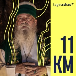 Haji Edmond Brahimaj Mondi, allgemein bekannt als Hajji Mondi oder Baba Mondi im Bektashi-Schrein von Sari Salltik, Kruje, Albanien.