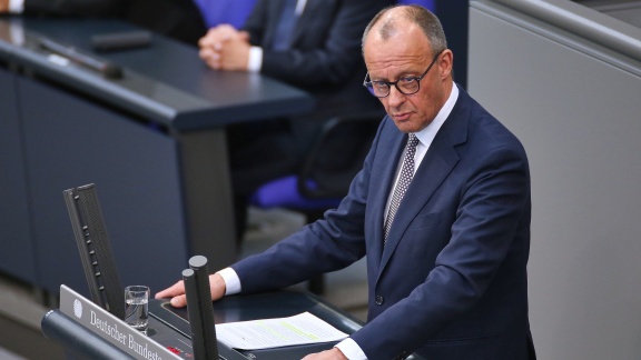 Brennpunkt - Brennpunkt: Das Drama Um Die Kanzlerwahl