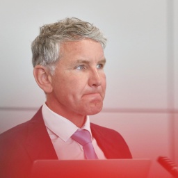 Thüringens AfD-Landeschef Björn Höcke während einer Verhandlungspause am Landgericht Halle (Saale)