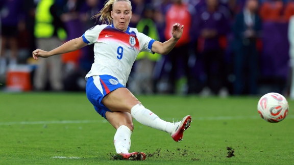 Coverbild Deutschland / Giulia Gwinn