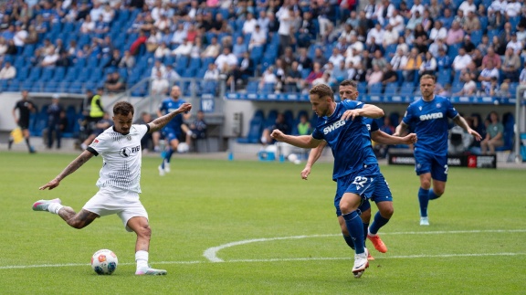 Sportschau Bundesliga - Münsters Aufholjagd In Karlsruhe Wird Nicht Belohnt