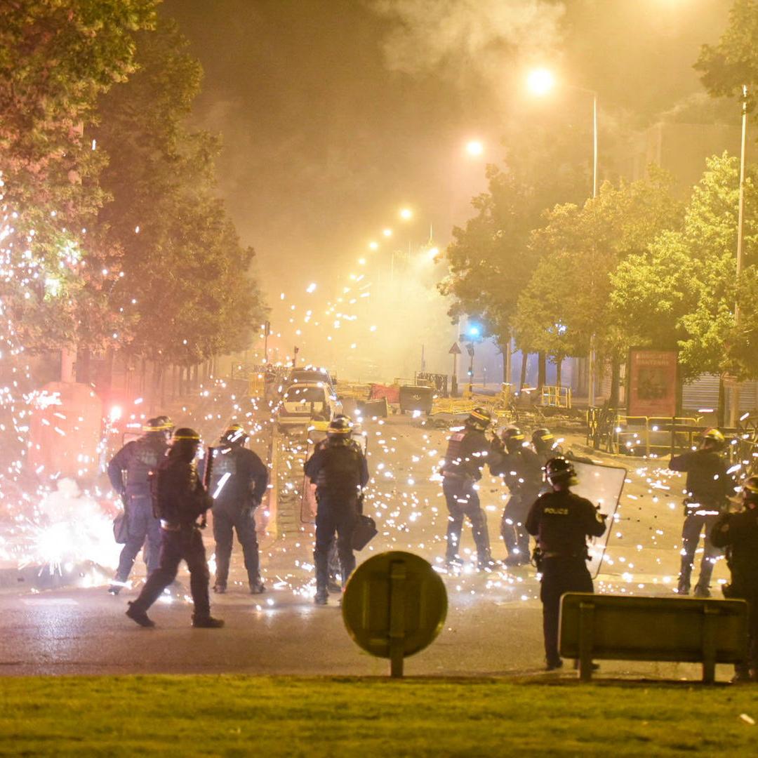 Deutschlandfunk - Der Tag · Aufruhr In Der Banlieue – Polizeigewalt In ...