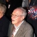 Eugene Parker (1927-2022) beobachtet den Start „seiner“ Sonnensonde am 12. August 2018