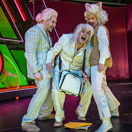 Jeeps - Pfalztheater Kaiserslautern