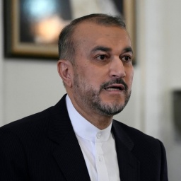 Ein Porträtbild von dem Außenminister des Iran, Hussein Amirabdollahian.