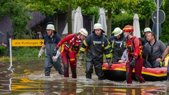 Brennpunkt - Brennpunkt: Jahrhunderthochwasser Im Süden